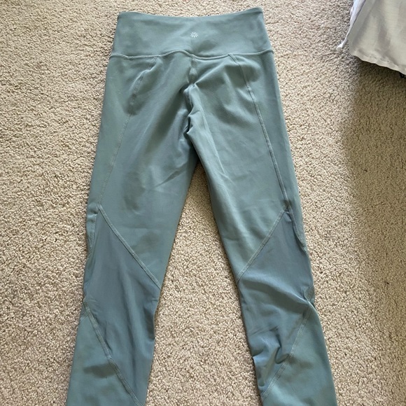 Athleta Leggings With mesh on sides. XS - Picture 2 of 4